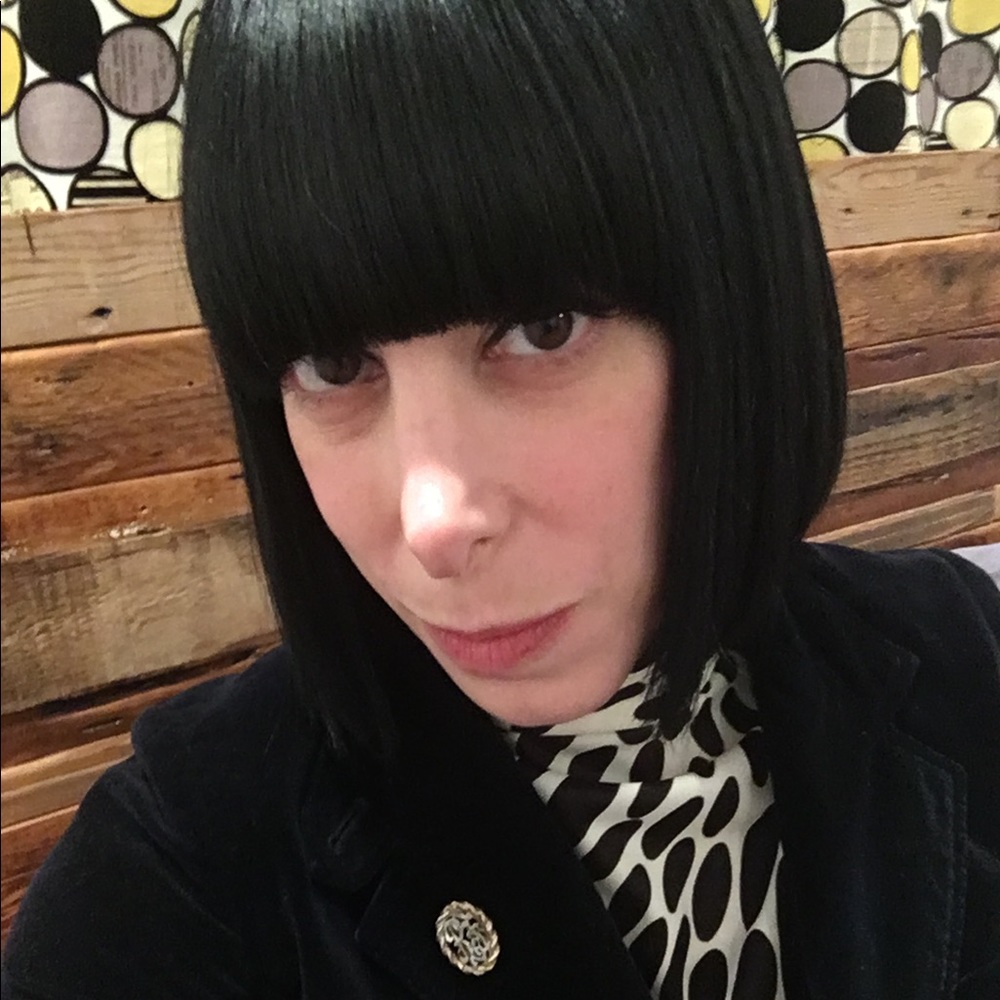 Meet your Posher, Joy